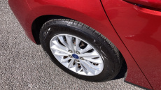 Ford Focus 1.0 EcoBoost 125 Titanium 5dr Auto Petrol Hatchback